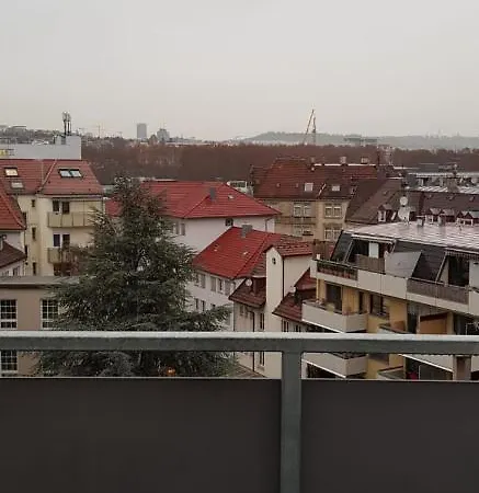 Apartment In 8 *
